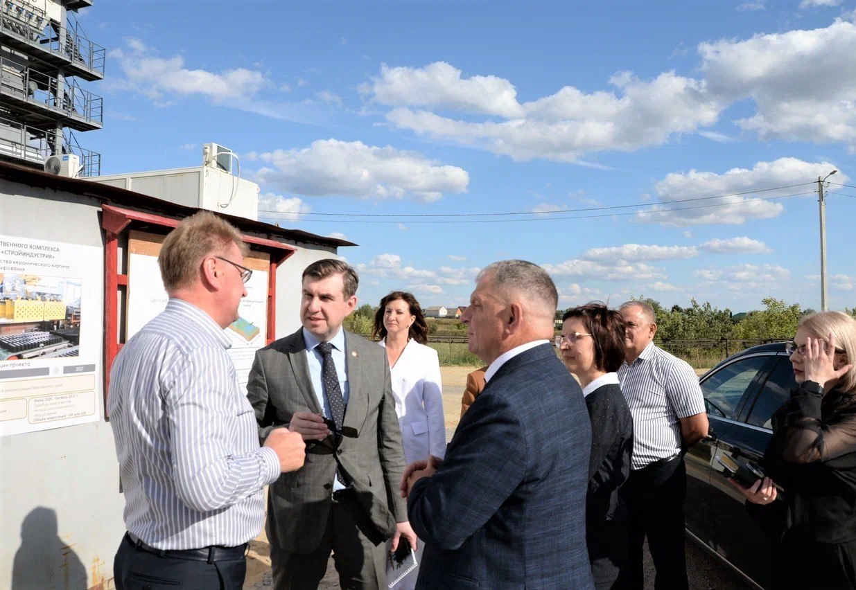 Калачеевские предприятия планируют или уже приступили к реализации инвестиционных проектов, которые будут способствовать дальнейшему наращиванию промышленного потенциала этого муниципального района..