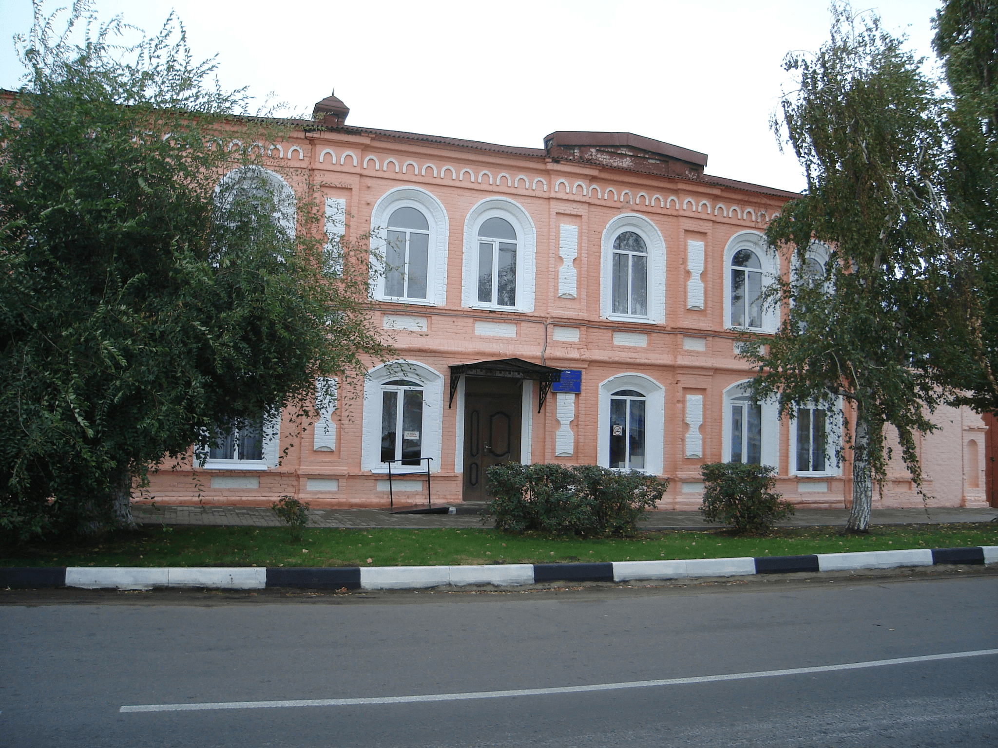 Трактир купца  Комова (музыкальная школа).