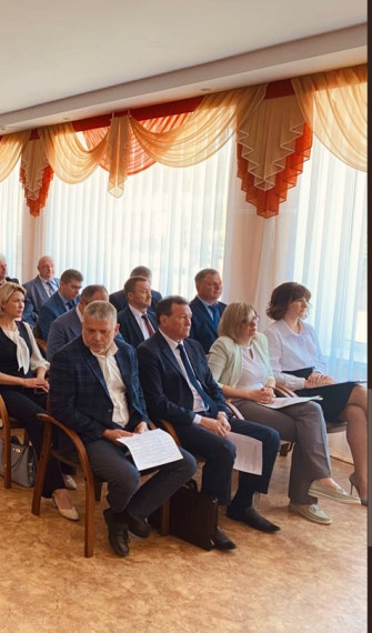 29.05.2024 г. в Репьевке прошло заседание стратегической рабочей группы "Благоустройство общественных пространств как фактор развития территории", куда были приглашены все главы муниципальных районов.. 29.05.2024 г. в Репьевке прошло заседание стратегической рабочей группы "Благоустройство общественных пространств как фактор развития территории", куда были приглашены все главы муниципальных районов..